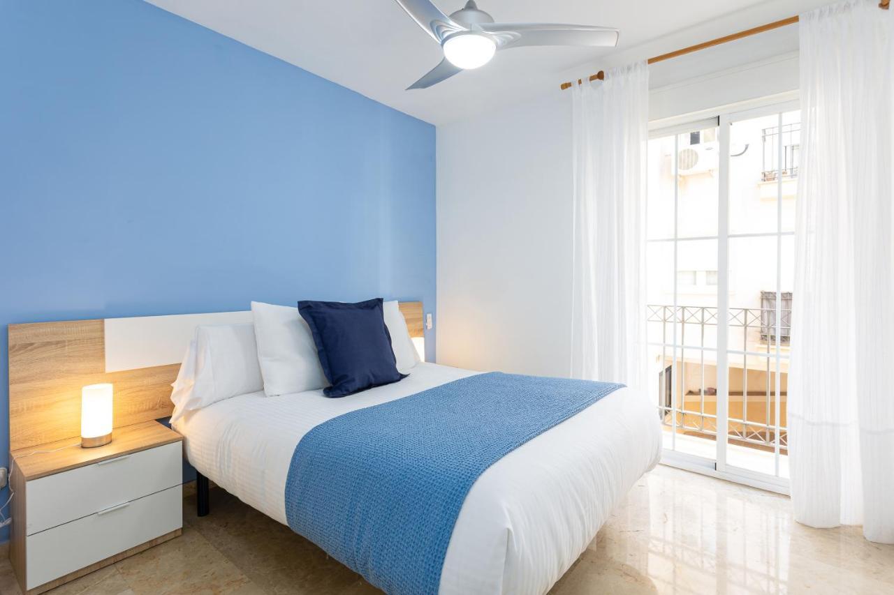 Holidays2Malaga Capuchinos French Balconies, Private Parking, Wifi & Air Con المظهر الخارجي الصورة