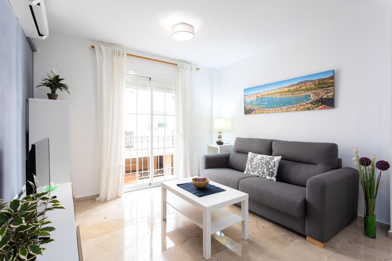 Holidays2Malaga Capuchinos French Balconies, Private Parking, Wifi & Air Con المظهر الخارجي الصورة