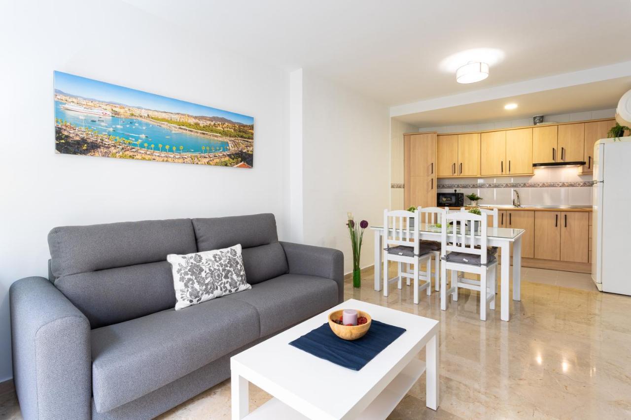 Holidays2Malaga Capuchinos French Balconies, Private Parking, Wifi & Air Con المظهر الخارجي الصورة