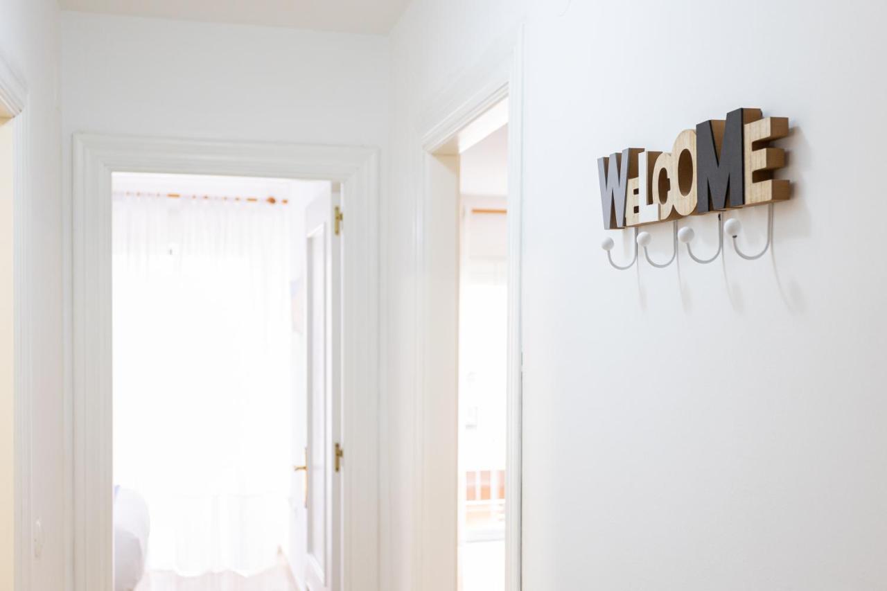 Holidays2Malaga Capuchinos French Balconies, Private Parking, Wifi & Air Con المظهر الخارجي الصورة