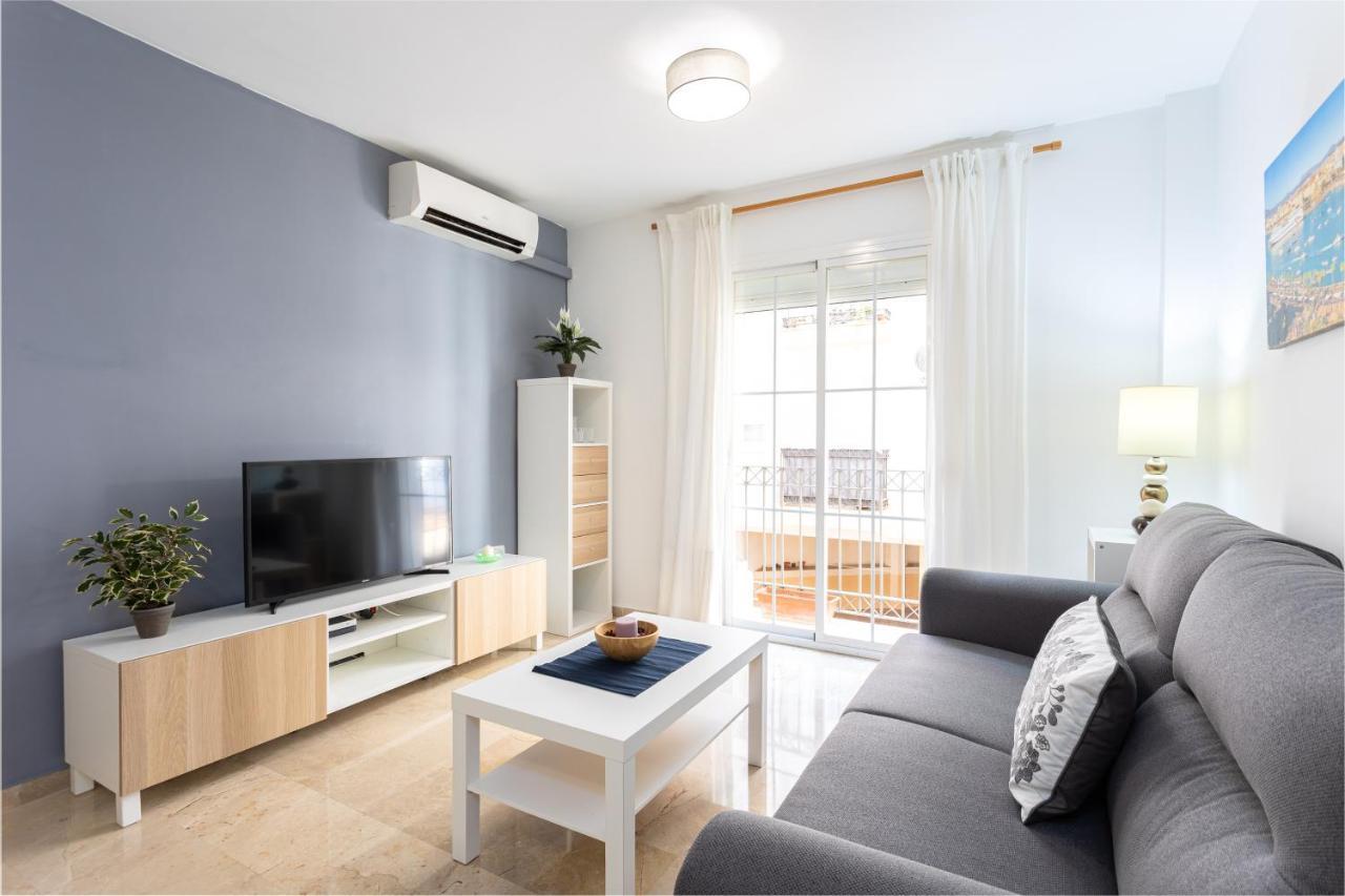 Holidays2Malaga Capuchinos French Balconies, Private Parking, Wifi & Air Con المظهر الخارجي الصورة